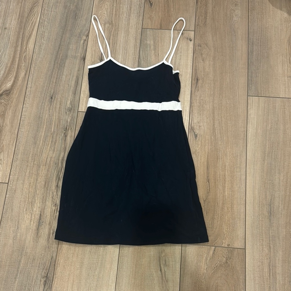 Brandy Melville Chic navy and White Dress
